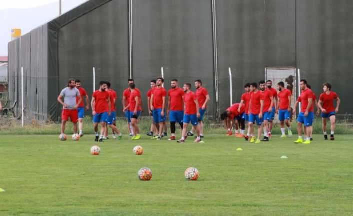 Bölgesel Amatör Lig’de Erzincan’ı temsil edecek olan  Erzincan Ulalarspor’un rakipleri