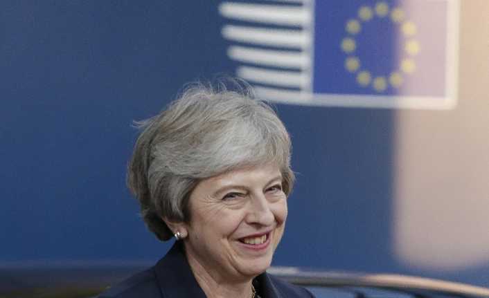 İngiltere Başbakanı Theresa May, Brexit krizi sebebi ile istifa eden