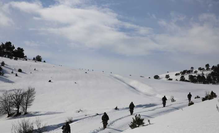 Terör örgütü PKK’nın ’Karadeniz Açılım Grubu’ adıyla faaliyet gösteren 22