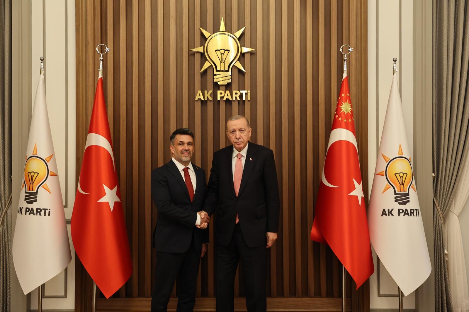 AK Parti’nin İl Başkanı Alpay Kabadayı Oldu