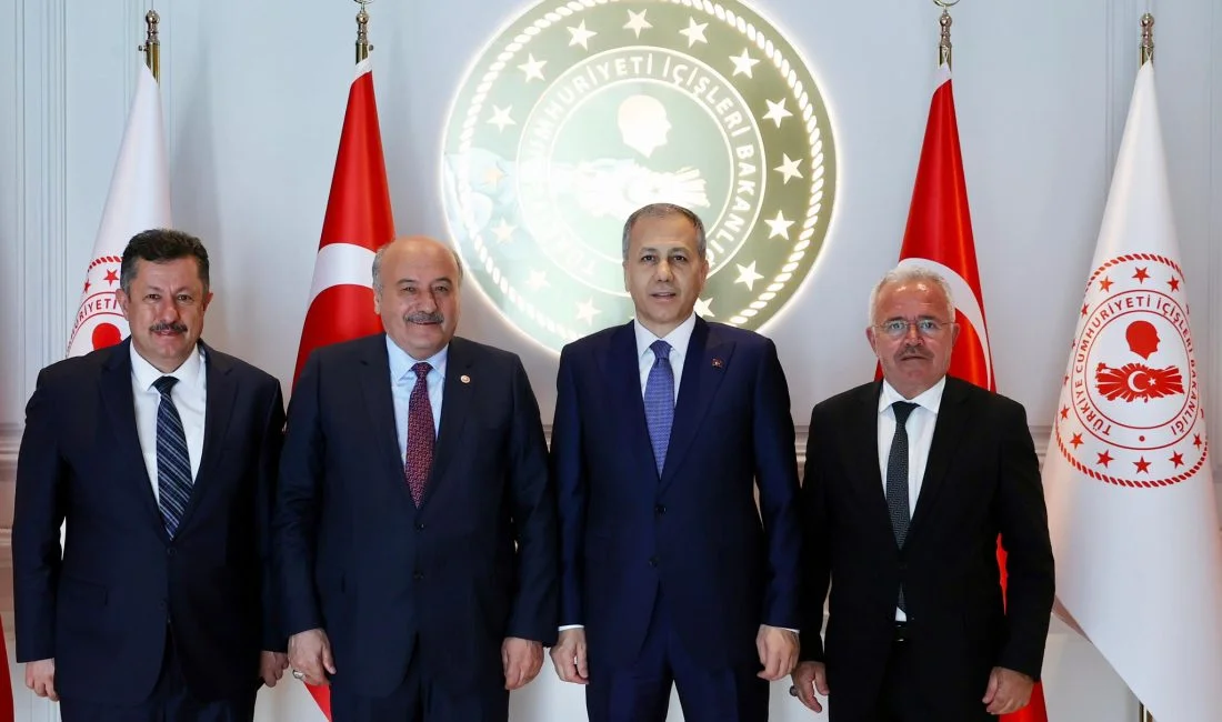 Ankara Gündemine Erzincan’ı Taşımaya Devam Ediyorlar