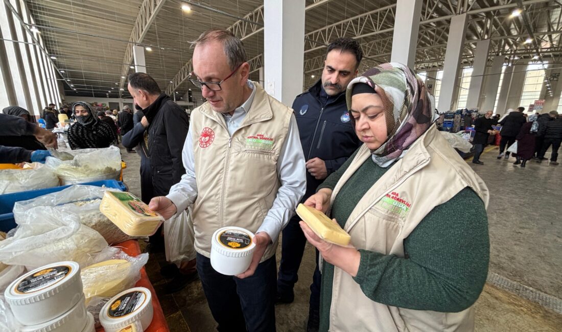 Erzincan’da kent genelinde gıda denetimleri artarak devam ediyor. 